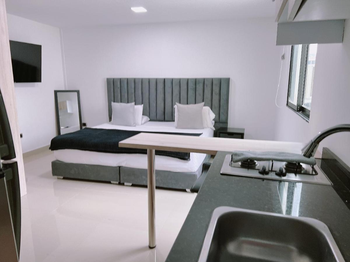 Gs Granada Suites กาลี ภายนอก รูปภาพ